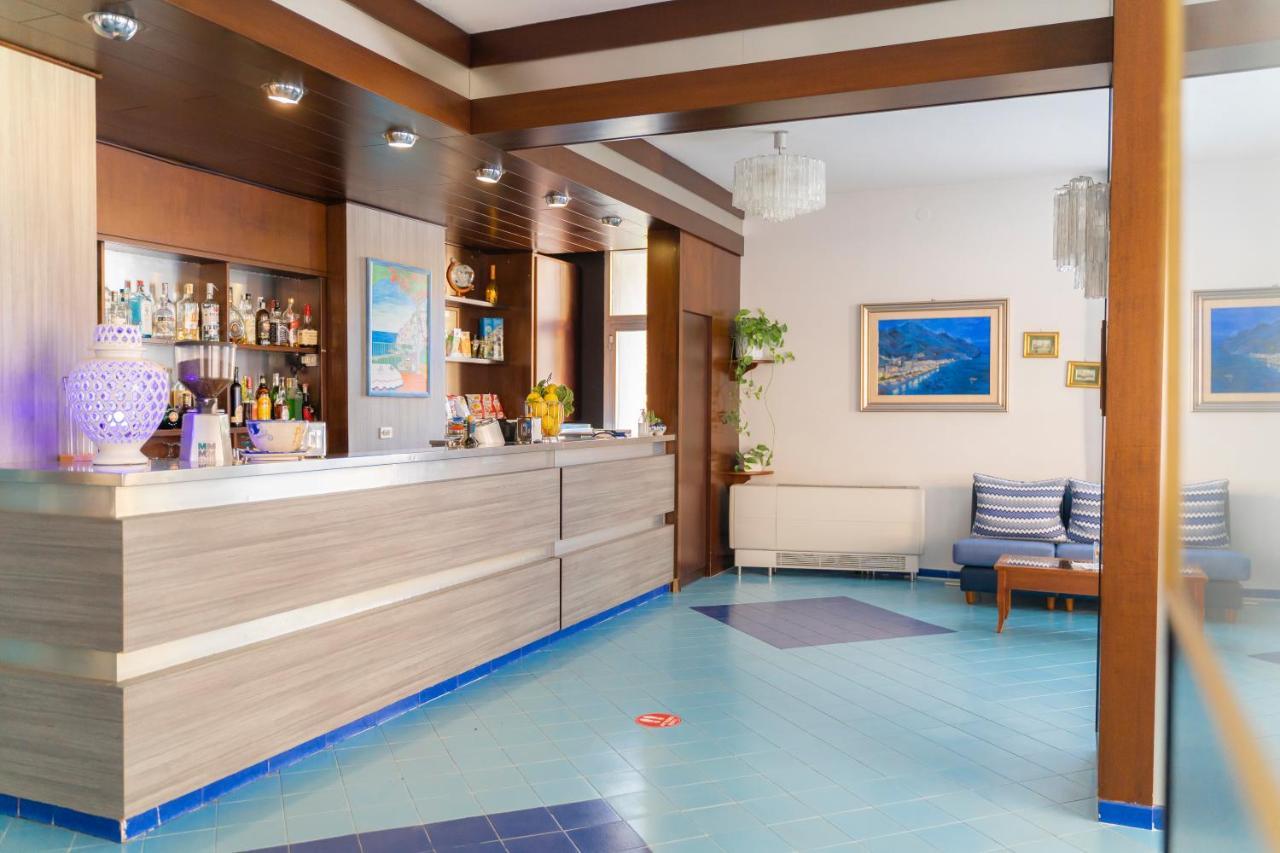 Casa Vacanza San Pietro Maiori Εξωτερικό φωτογραφία