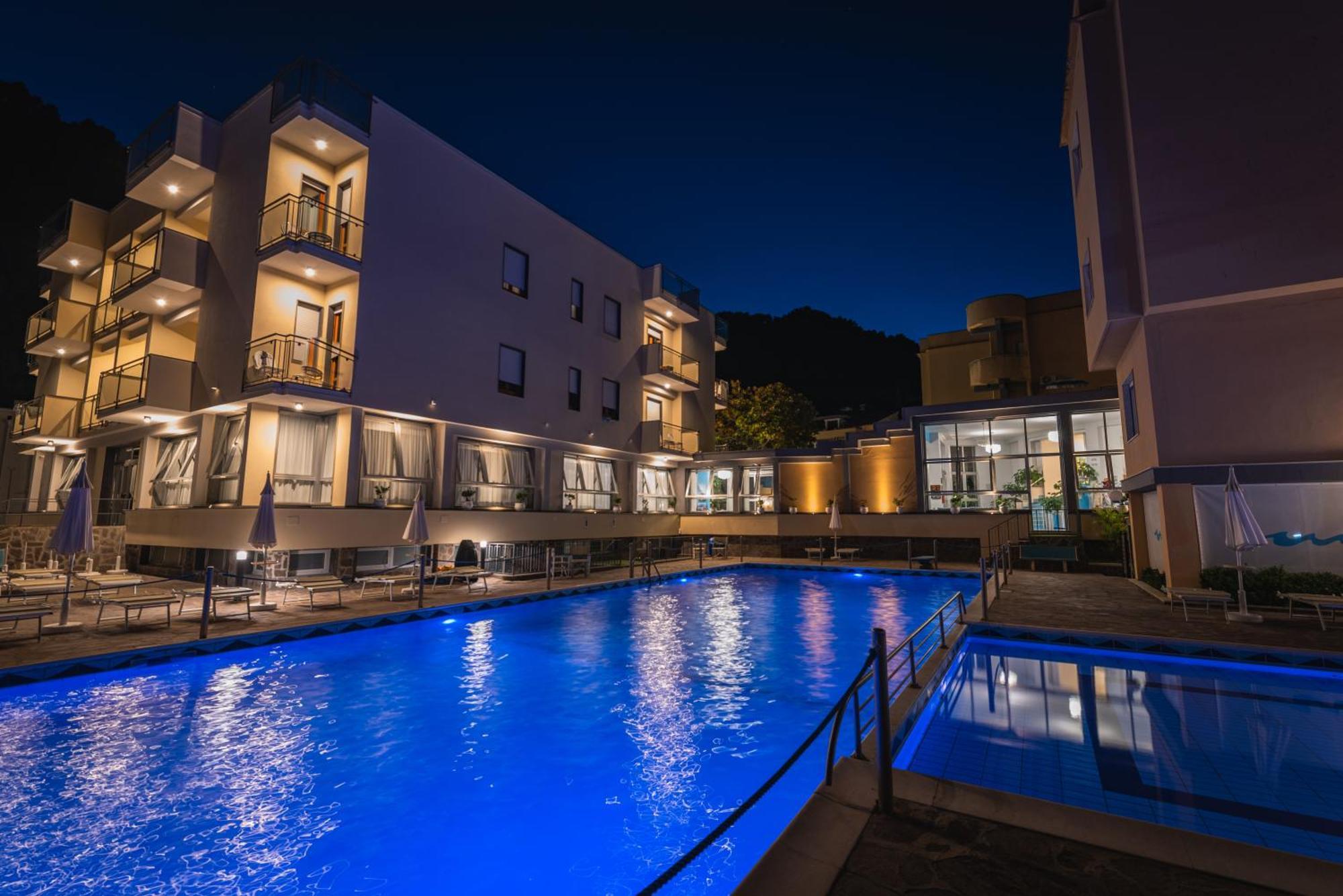 Casa Vacanza San Pietro Maiori Εξωτερικό φωτογραφία