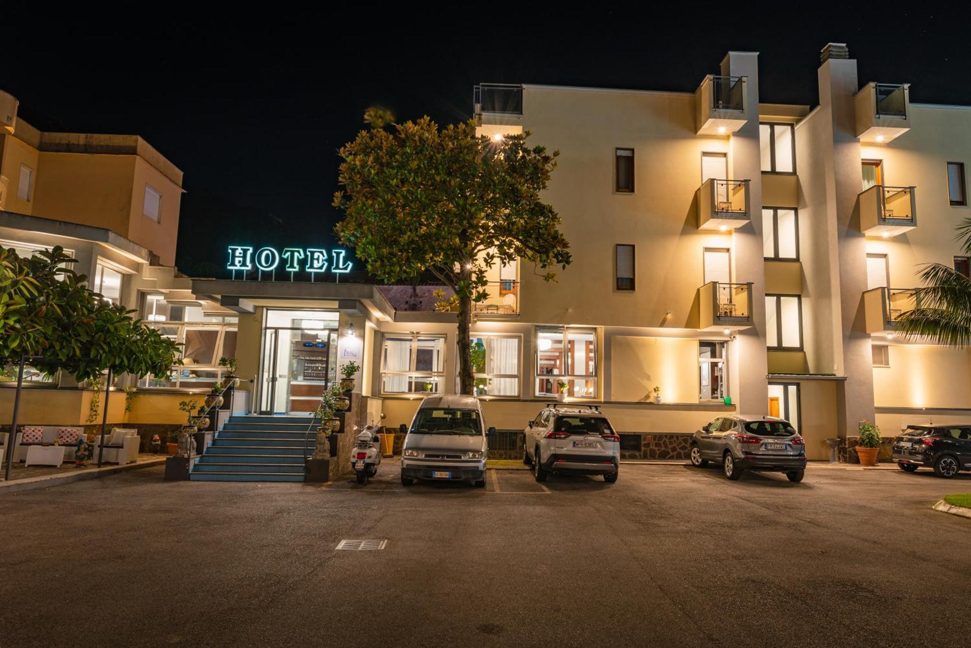 Casa Vacanza San Pietro Maiori Εξωτερικό φωτογραφία